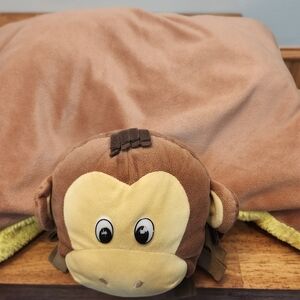 Flip A Zoo Monkey And Lion